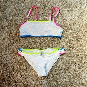 Vineyard Vines two-piece swimsuit size M